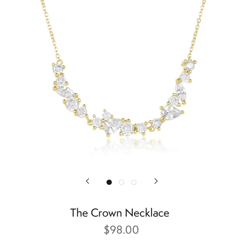 Brand New with tags Melinda Maria Crown Necklace